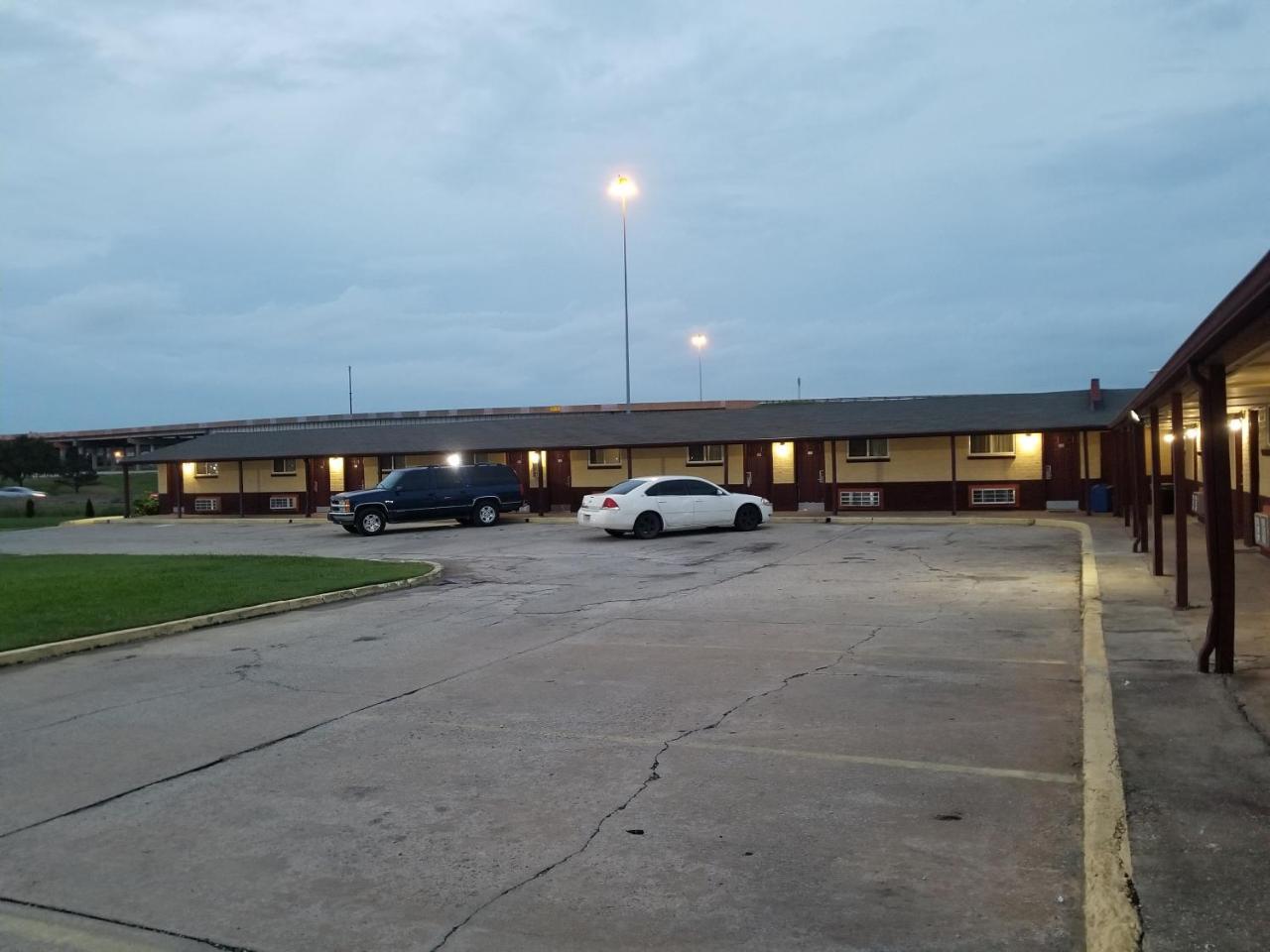 America'S Value Inn Oakhurst Exteriör bild